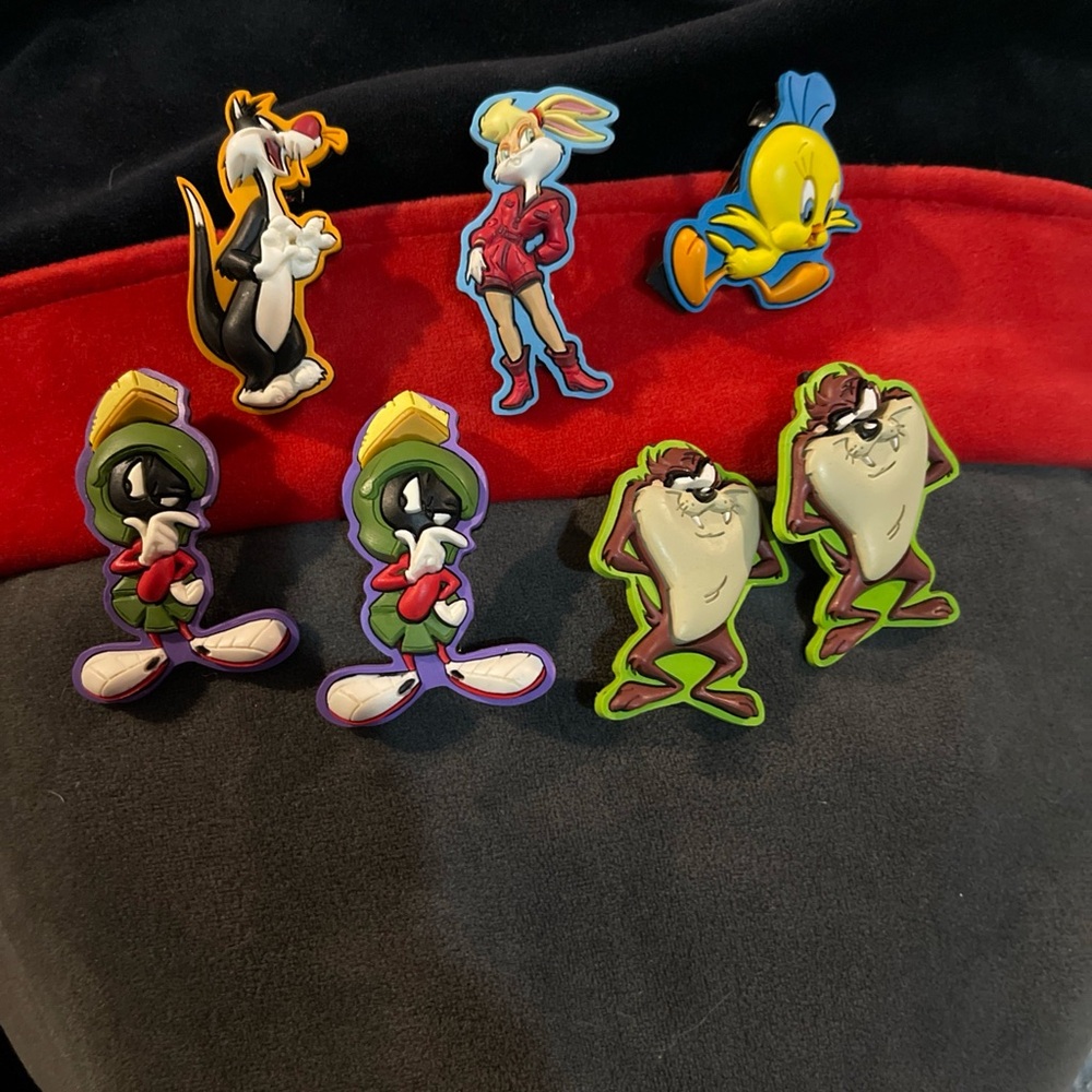 Looney Tunes Character barrette set